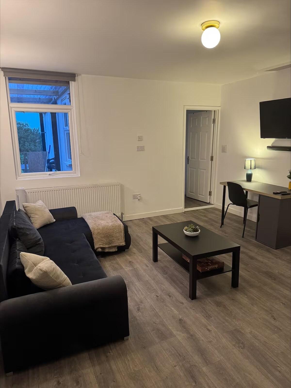 Executive 4Bedroom | Sleeps 9 | City Centre Nearby3
